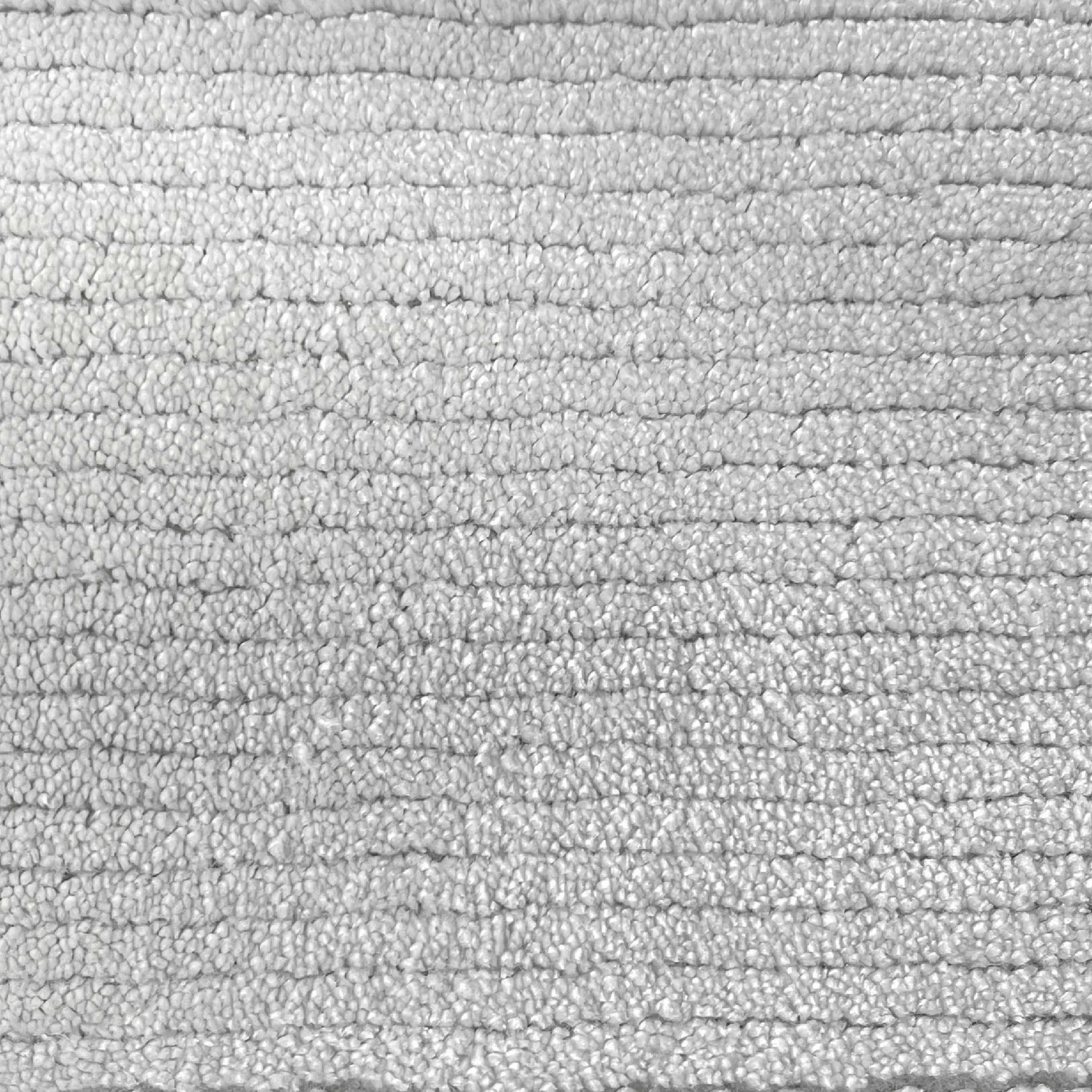 Broadloom carpet in a lightly ribbed cut pile in silver grey 