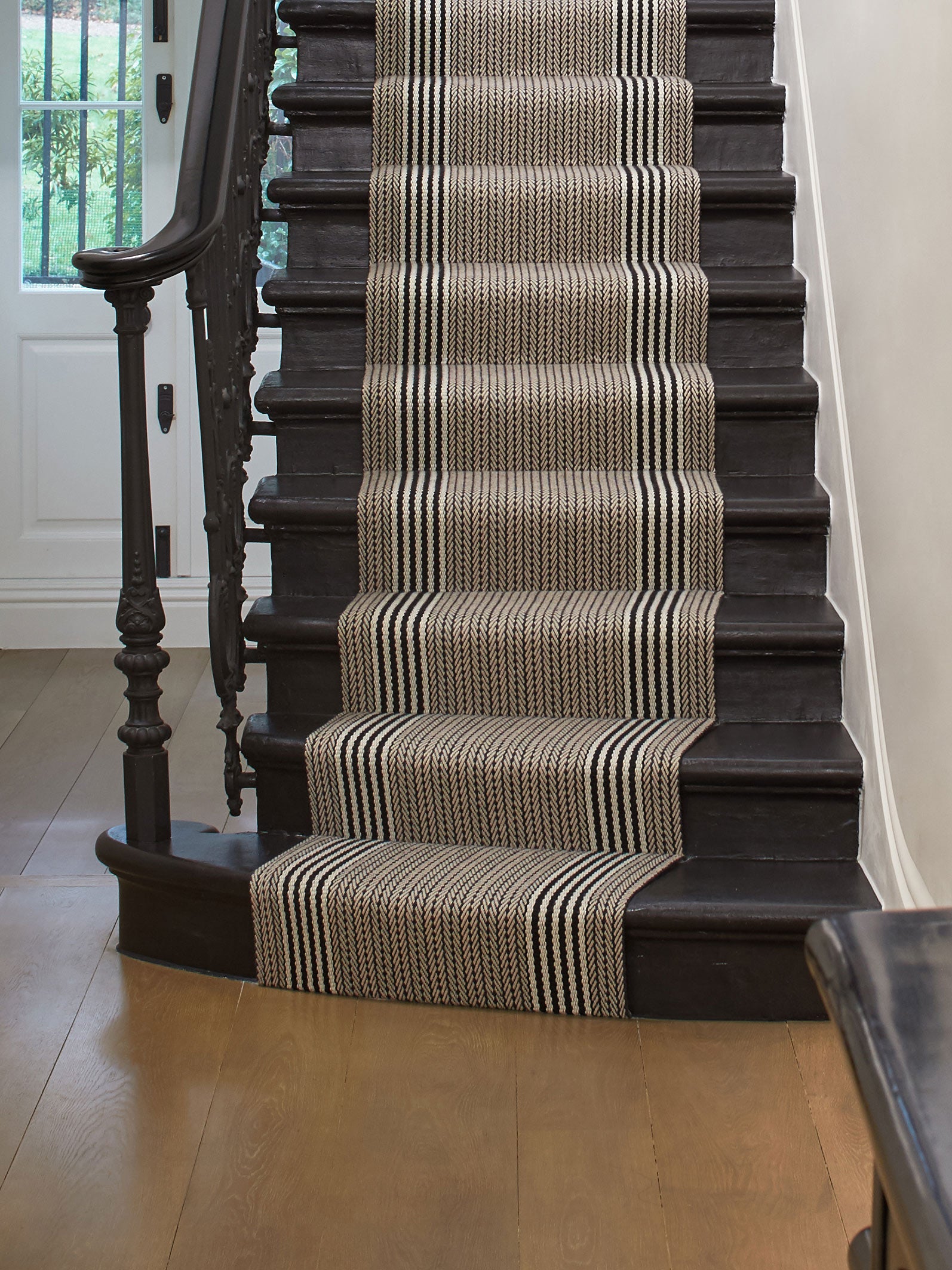 Striped flatweave runner in black and white
