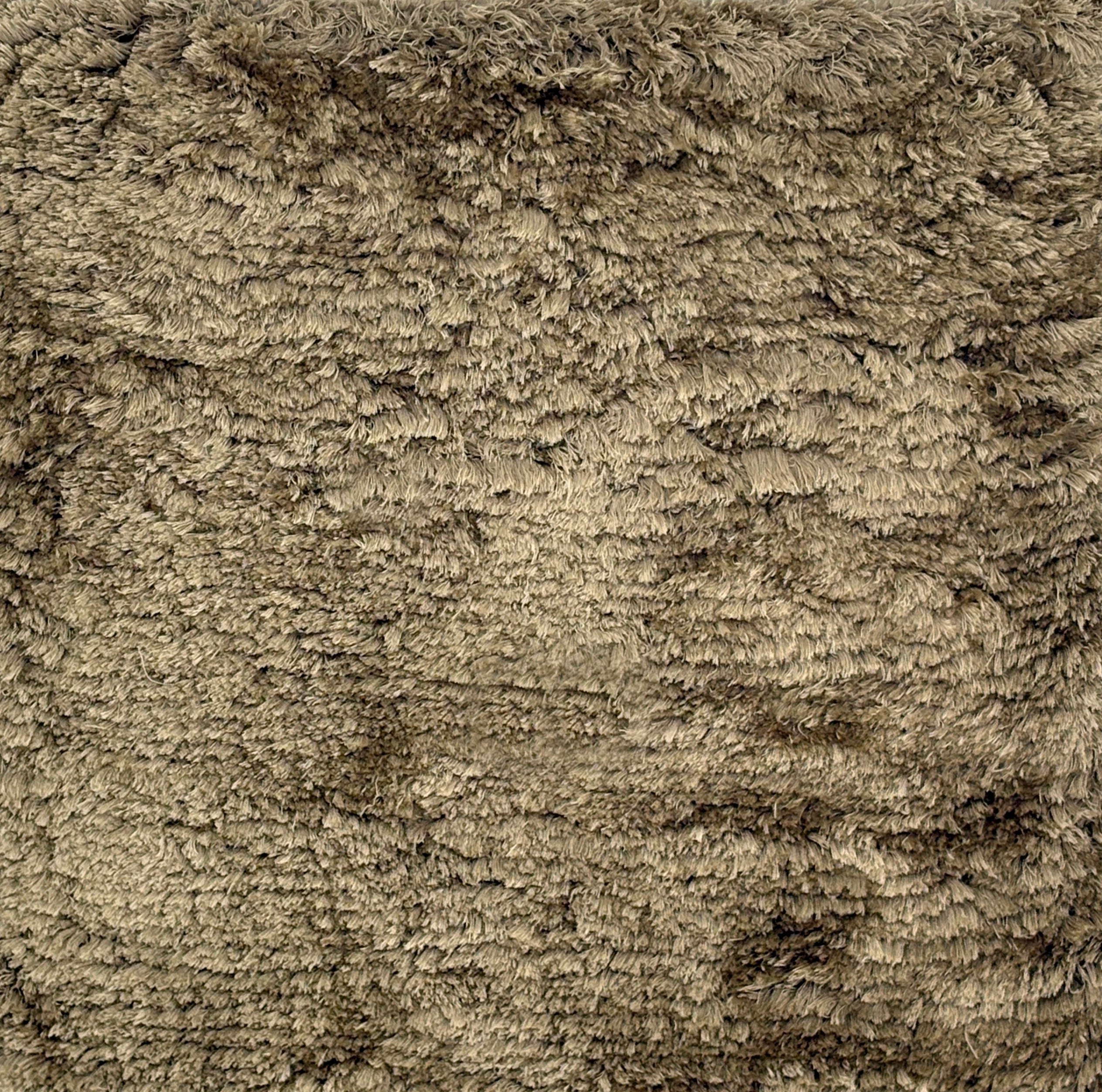 Handknotted shag carpet in a warm brown