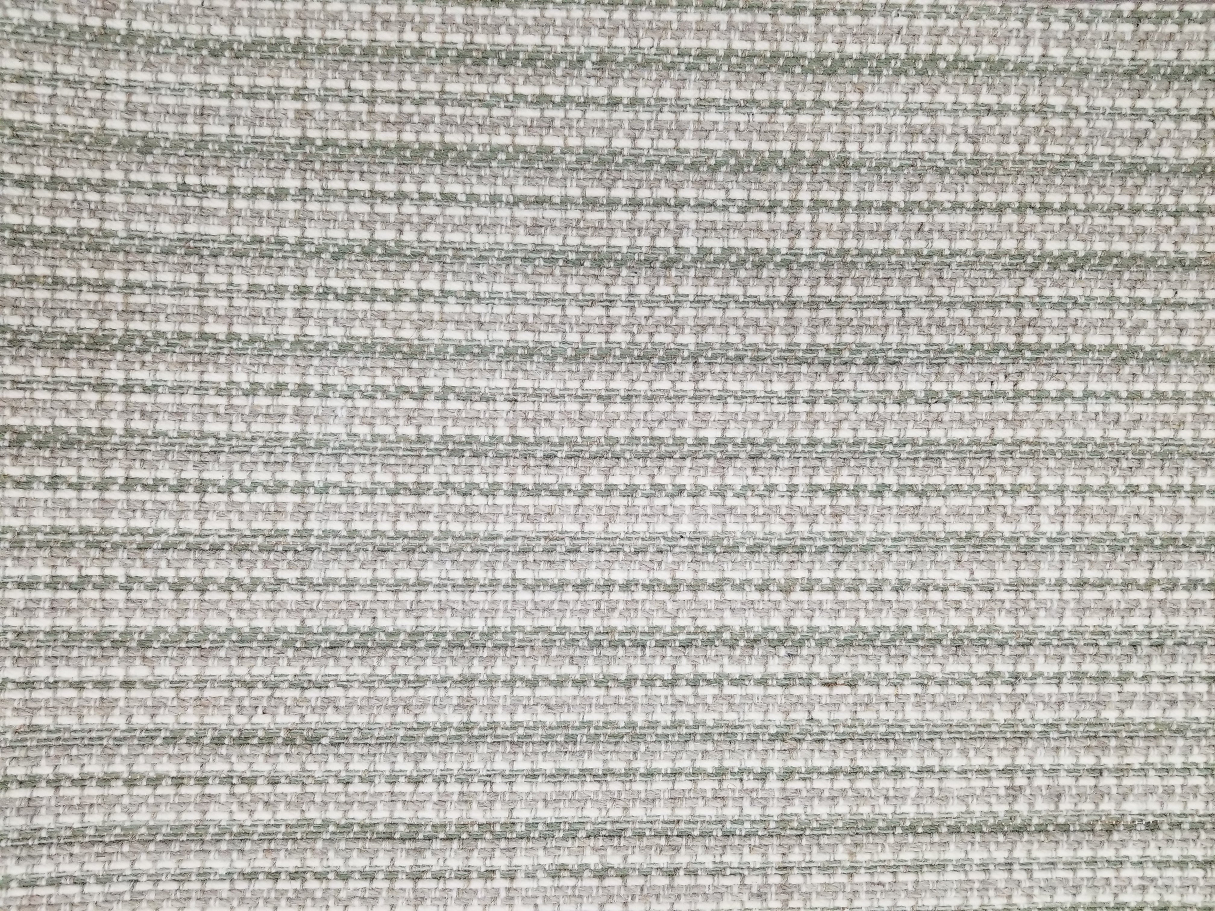 Berlin rug in striped design in green and grey