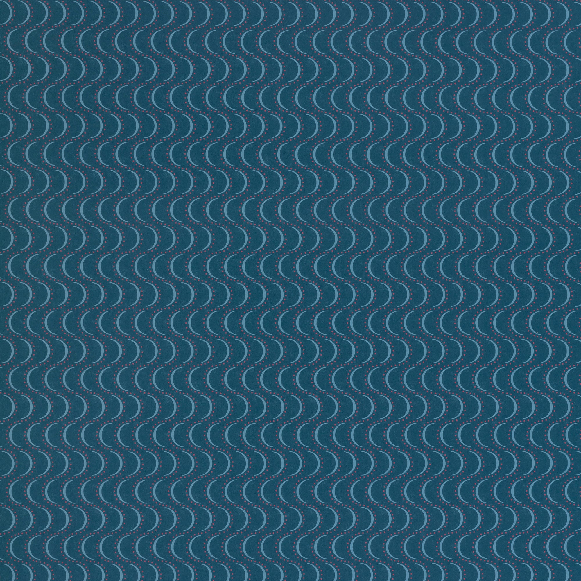 Wallpaper panel in an undulating stripe pattern in blue and pink on a navy field.