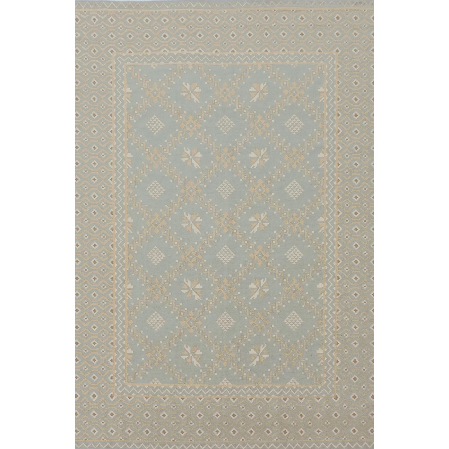 Patterned rug with geometric design on a plain background