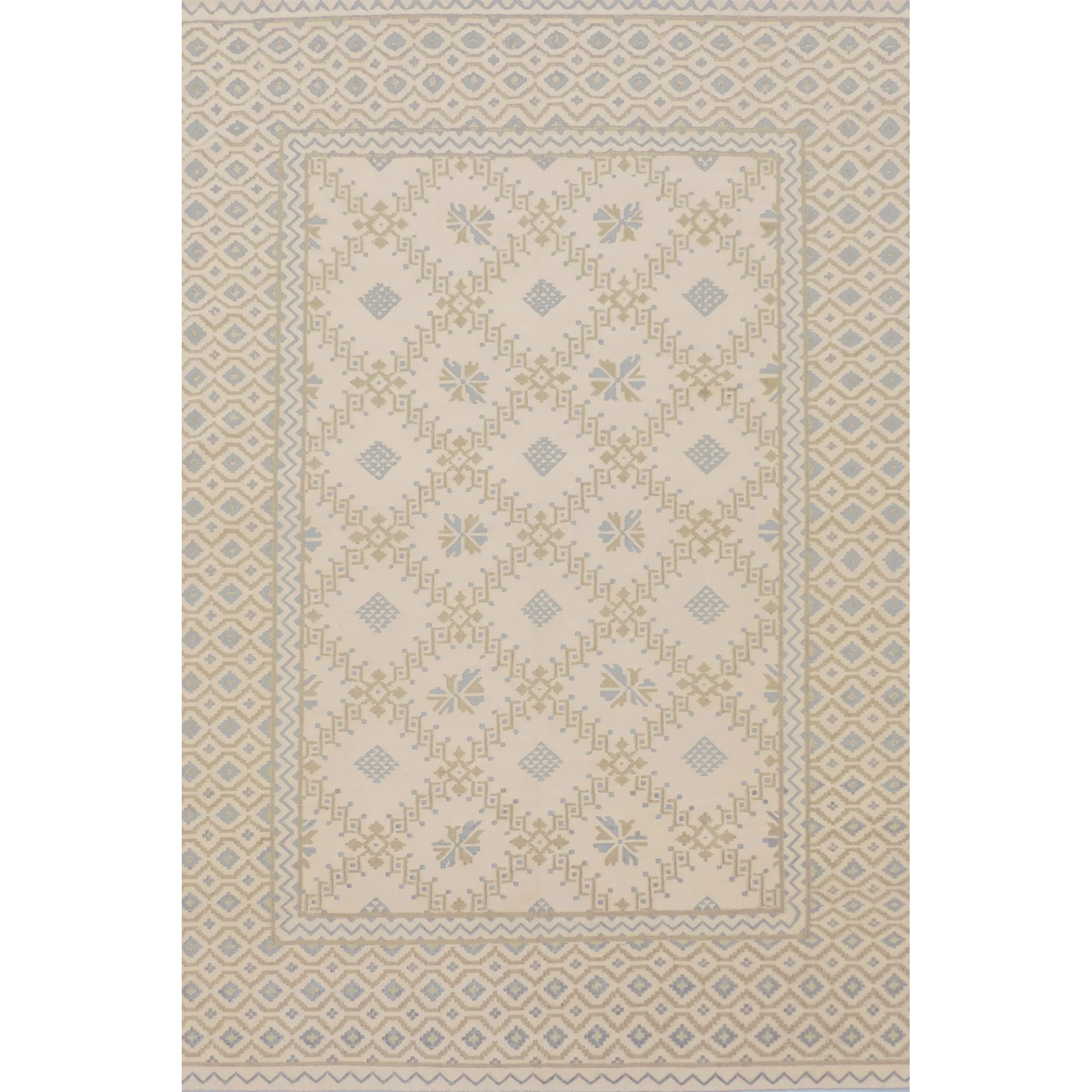 Patterned rug with geometric design on a plain background
